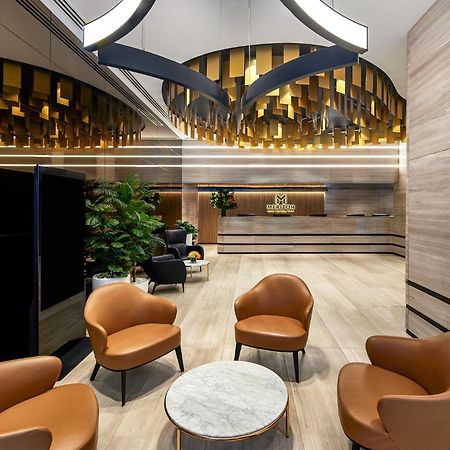 Meriton Suites Pitt Street, Sydney Exterior foto The lounge at the airport