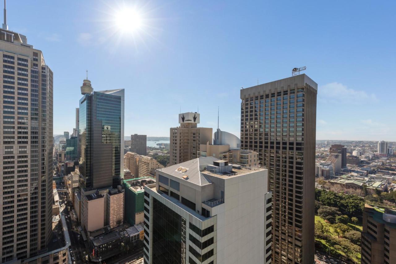 Meriton Suites Pitt Street, Sydney Exterior foto View from the 33rd floor of the Perth Hilton