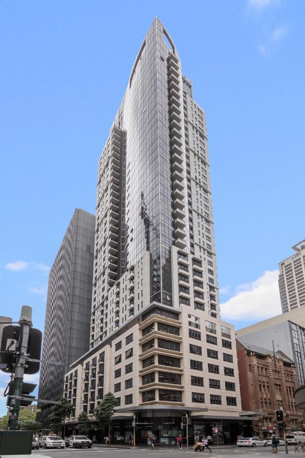 Meriton Suites Pitt Street, Sydney Exterior foto The building in 2017
